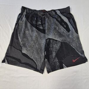 Nike Printed Training Shorts Black/Cool Grey Men's 2XL Tall Standard Fit